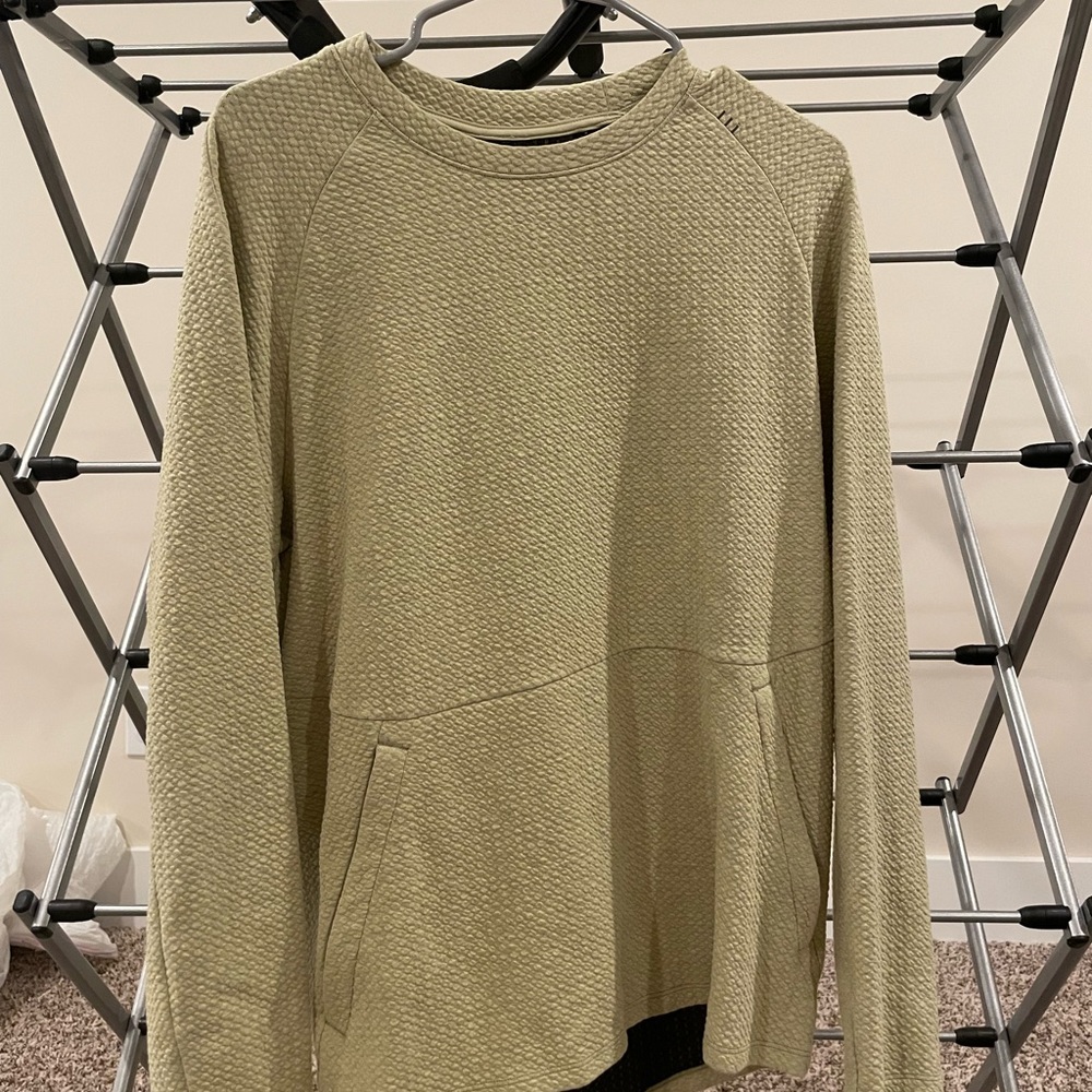Lululemon crewneck
